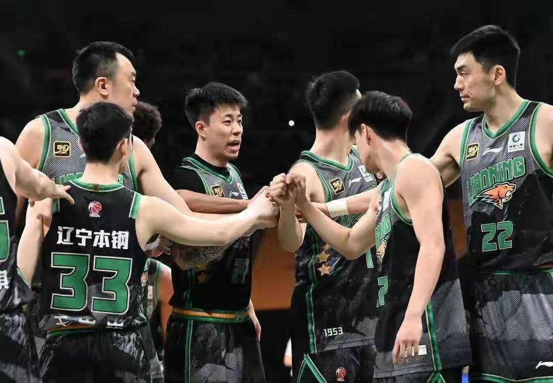 辽宁男篮再夺冠，壮举登上风口浪尖 
